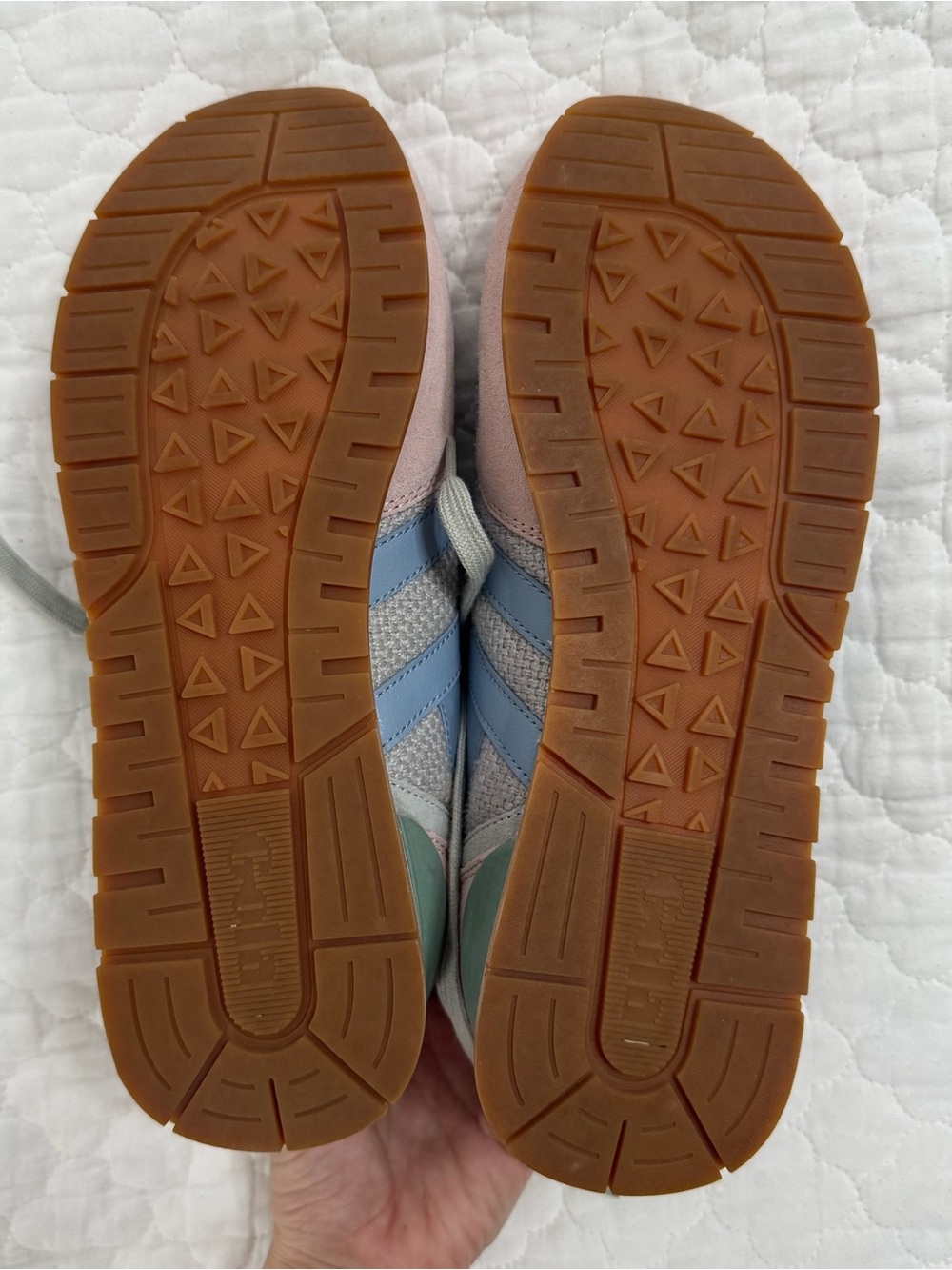 Gola Pastel Sneakers - Picture 3 of 6